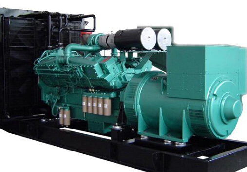 鲁甸冬季柴油发电机组启动前应进行哪些预热操作?