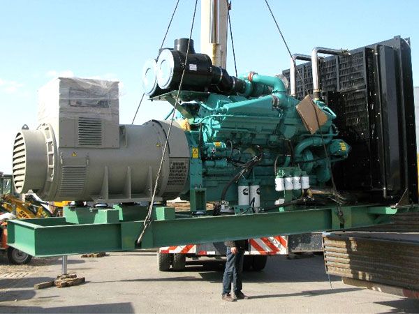 鲁甸如何选择适合的冷却液冰点测试仪?